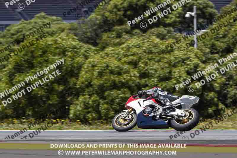 motorbikes;no limits;peter wileman photography;portimao;portugal;trackday digital images